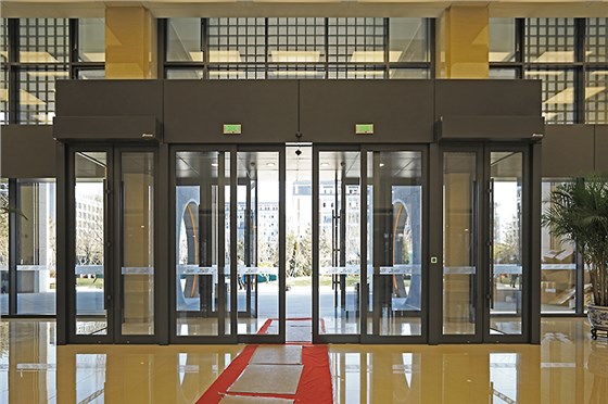 平衡门